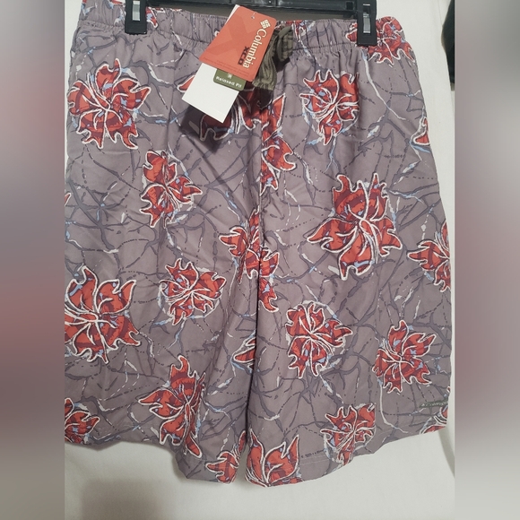 Columbia XCO Mens Grey Printed Shorts XL New with Tags - Picture 1 of 9